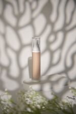 Zoee Celebrity Brightening Sunscreen - Image 2