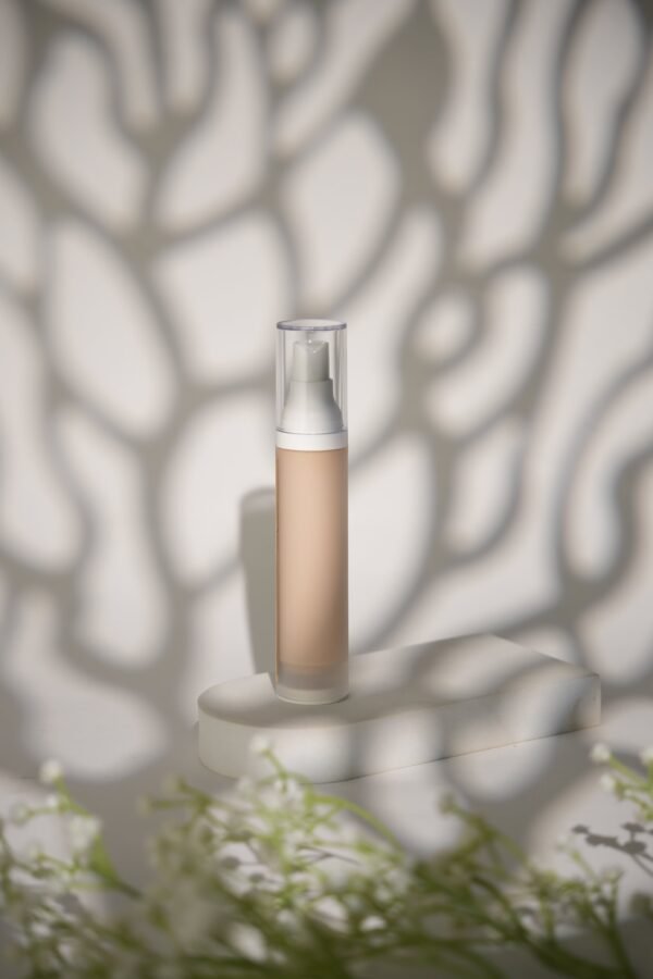 Zoee Celebrity Brightening Sunscreen - Image 2