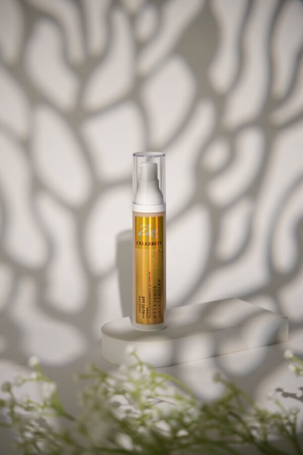 Zoee Celebrity Brightening Sunscreen - Image 1