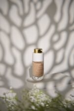 Zoee Radiance Boosting Gold Serum - Image 2